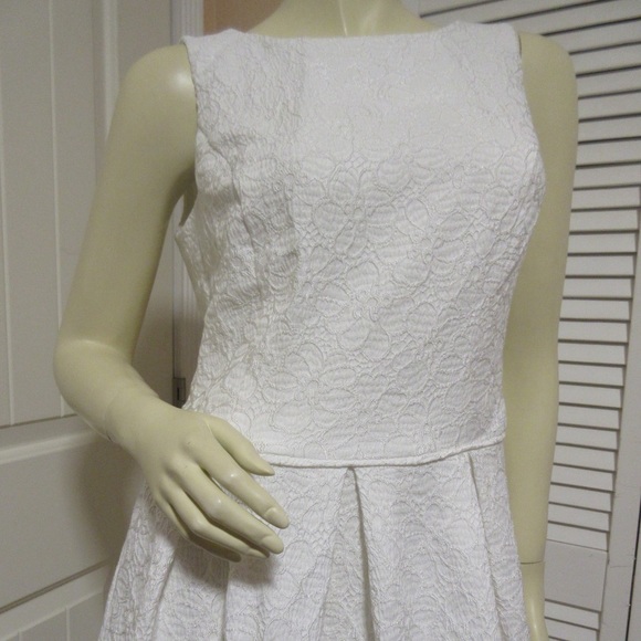 NWT American Living Womens White A-Line Sheath Dress Size 10 Sleeveless Pleated - Picture 3 of 8